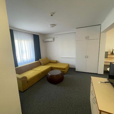 Hotel Ada - Otoka SJJ Exteriér fotografie