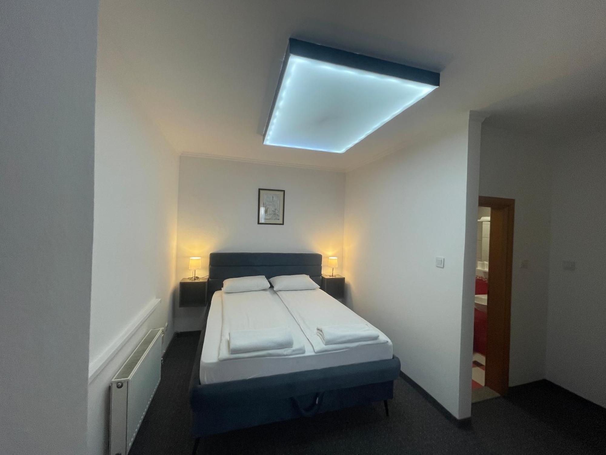 Hotel Ada - Otoka SJJ Exteriér fotografie