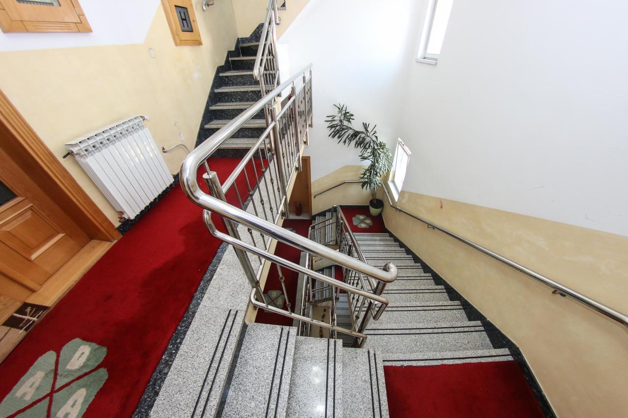 Hotel Ada - Otoka SJJ Exteriér fotografie